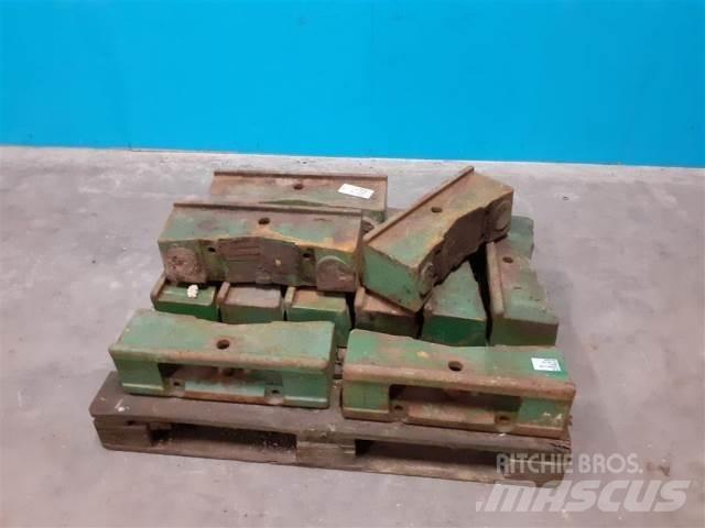 John Deere 2140 ウエイト（フロント）