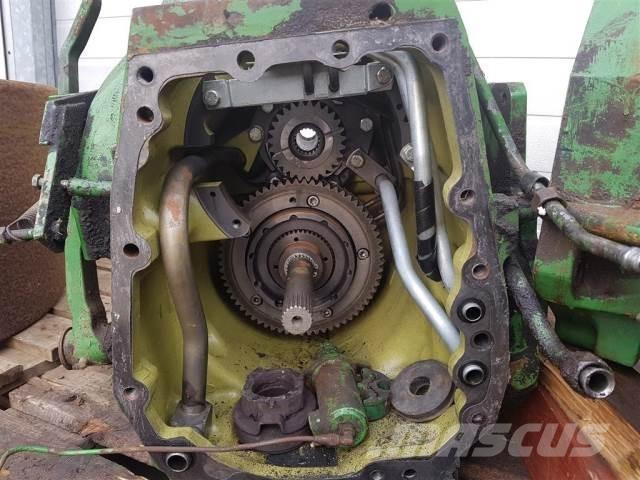 John Deere 2140 トランスミッション