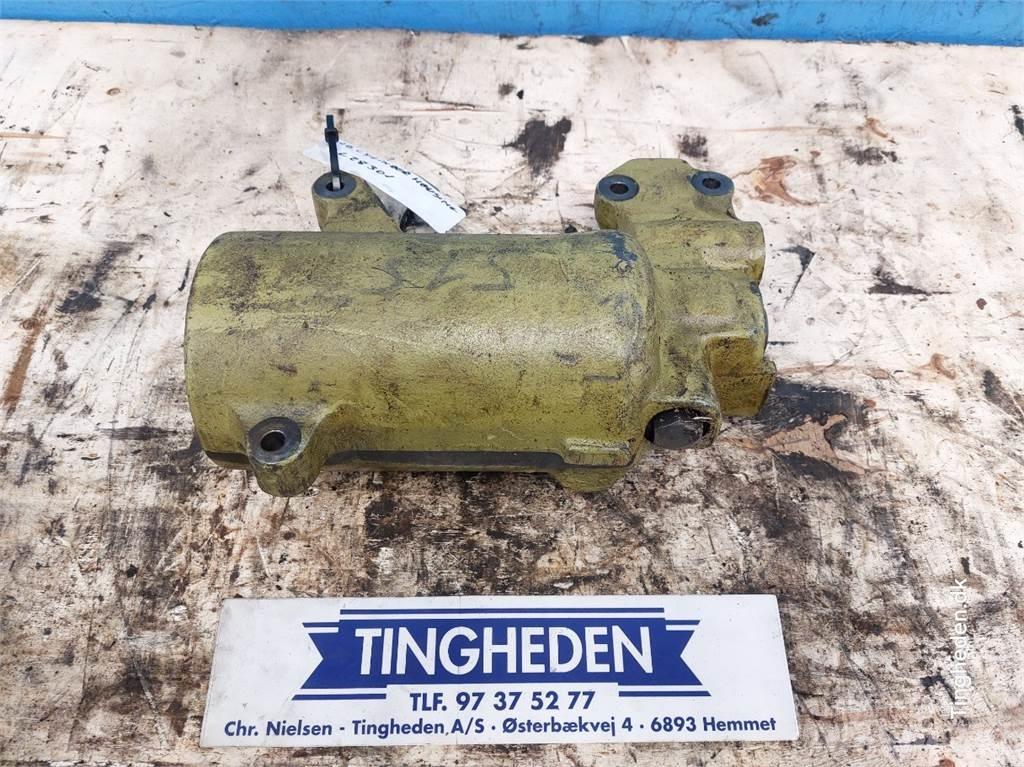 John Deere 2141 油圧機