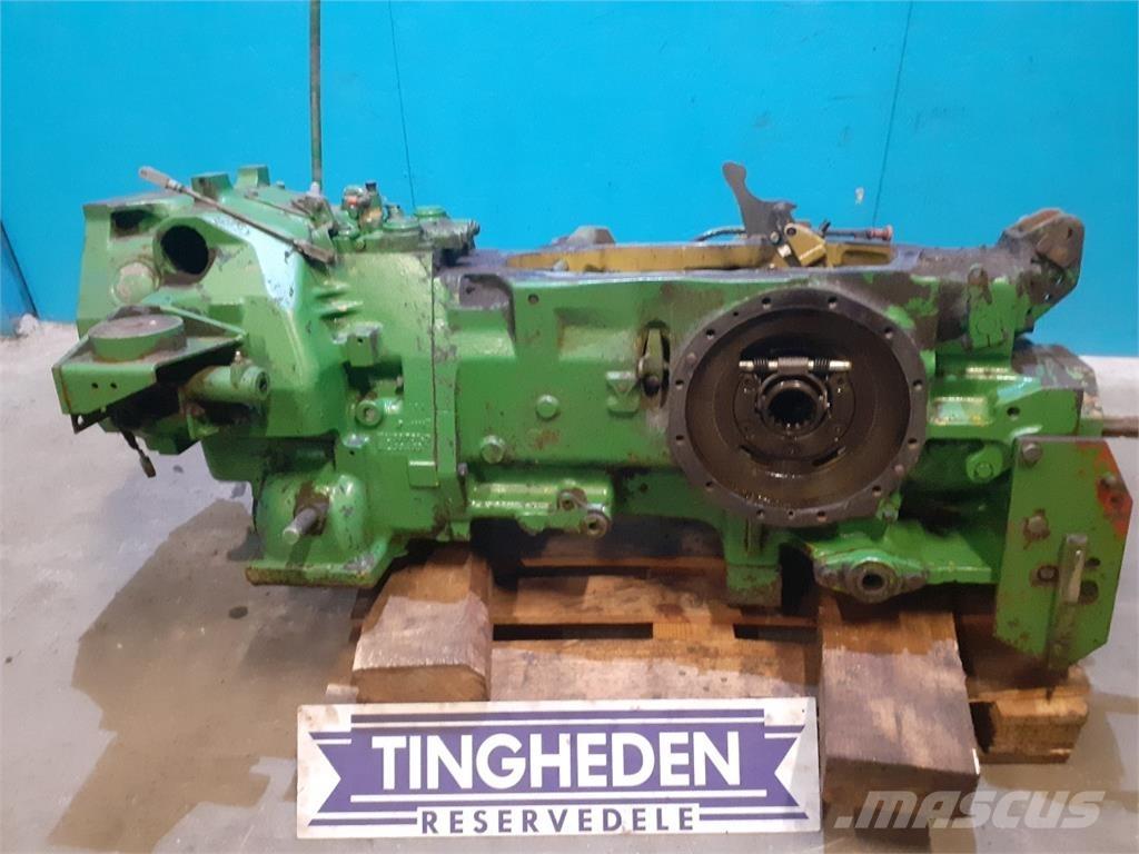 John Deere 3040 トランスミッション