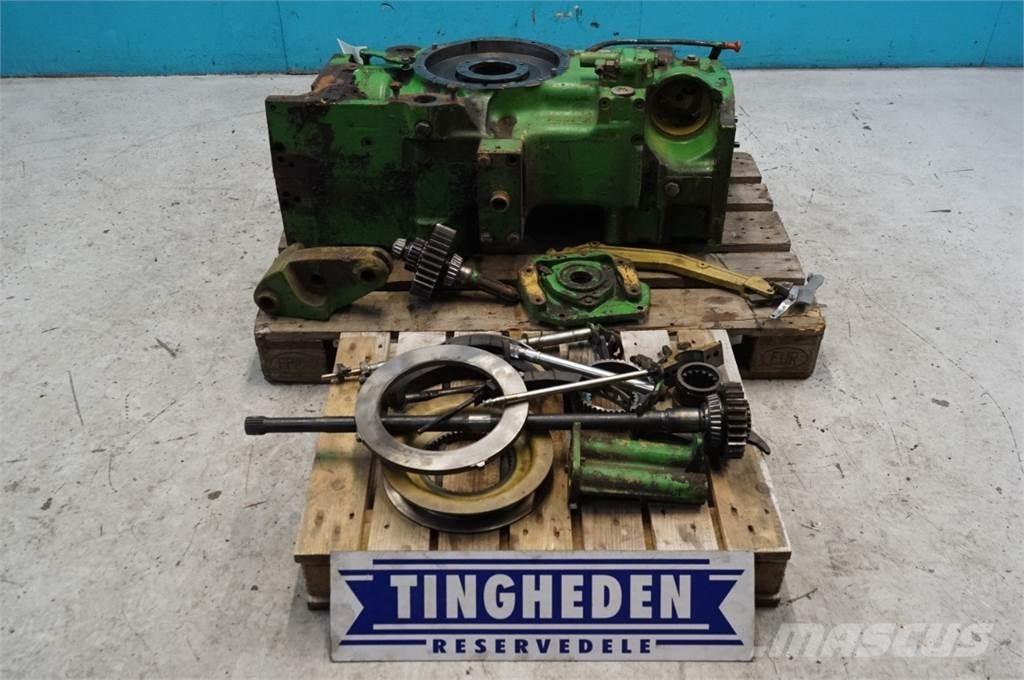 John Deere 3040 トランスミッション