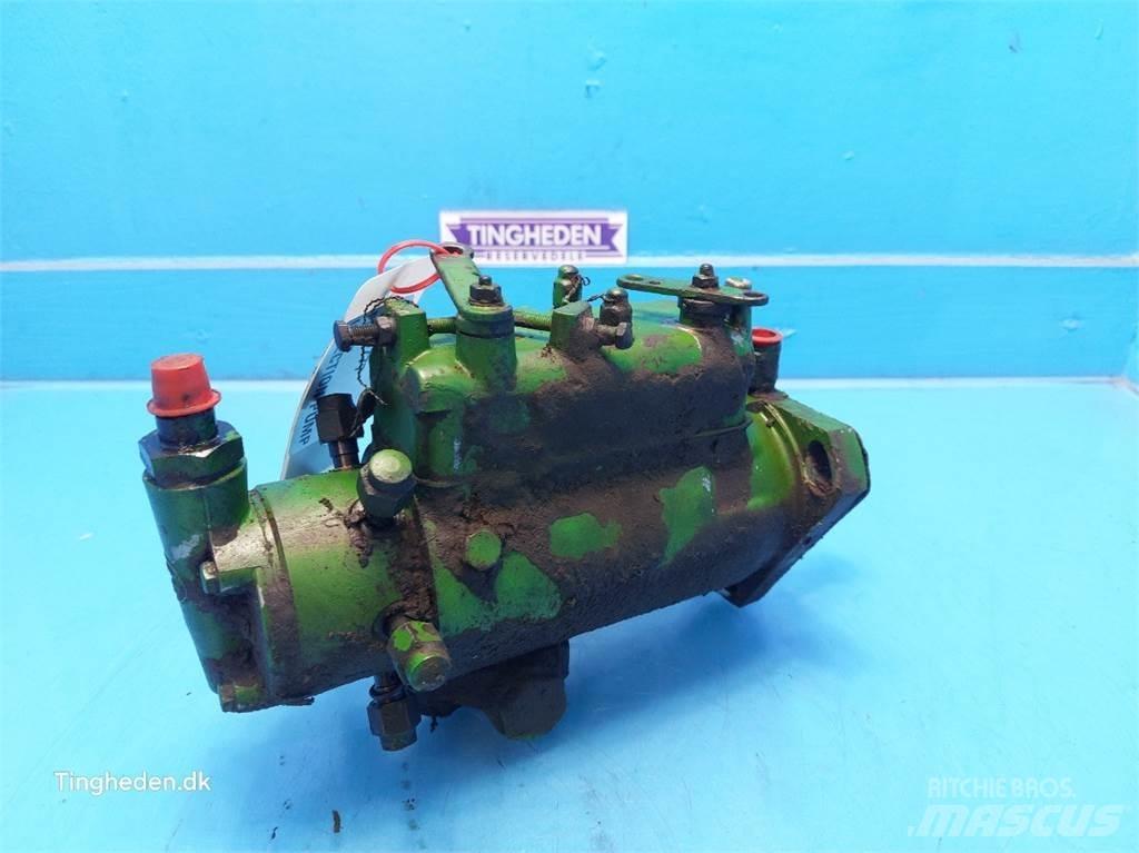 John Deere 3040 エンジン