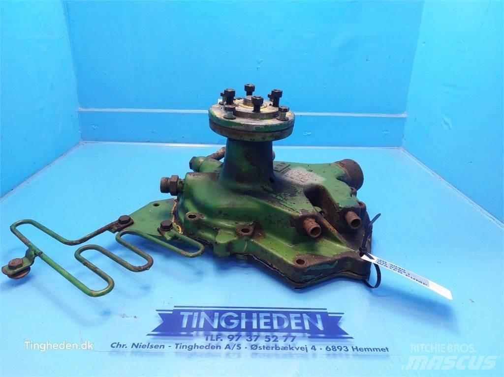 John Deere 3040 エンジン