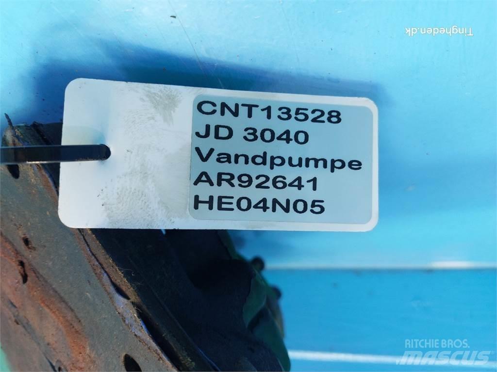John Deere 3040 エンジン
