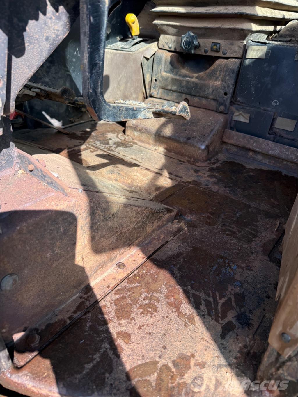 John Deere 3040 トラクター