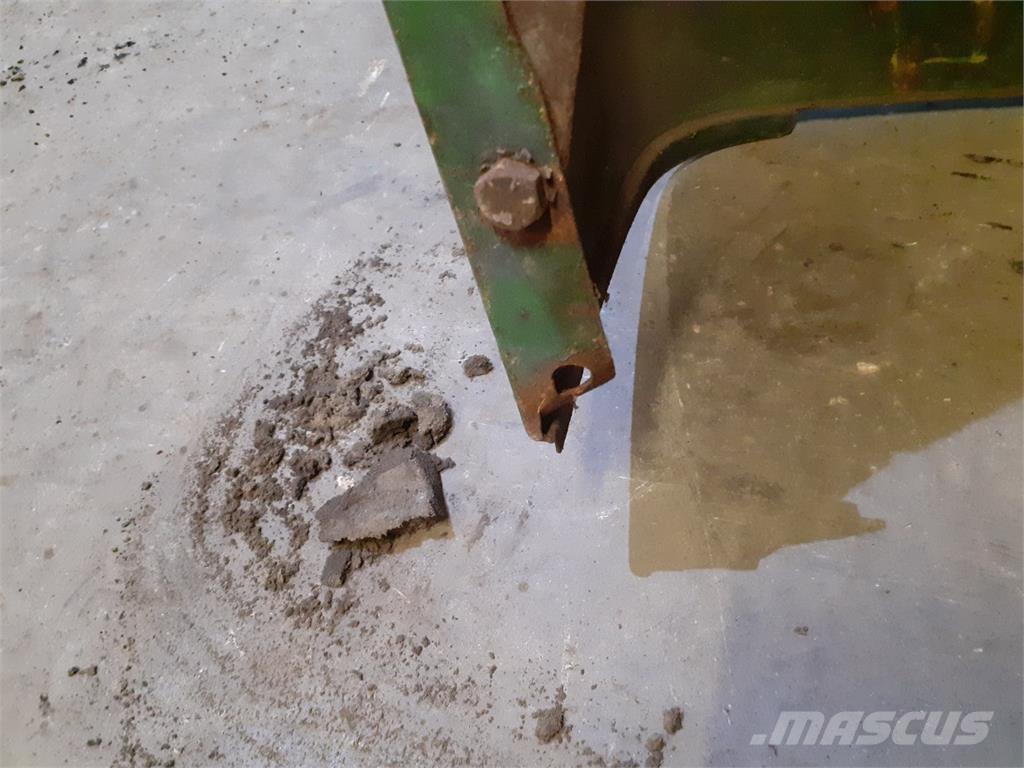 John Deere 3130 その他トラクターアクセサリー・アタッチメント