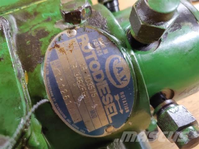 John Deere 3140 エンジン