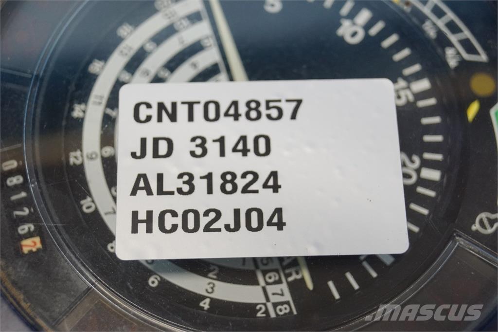John Deere 3140 電子機器