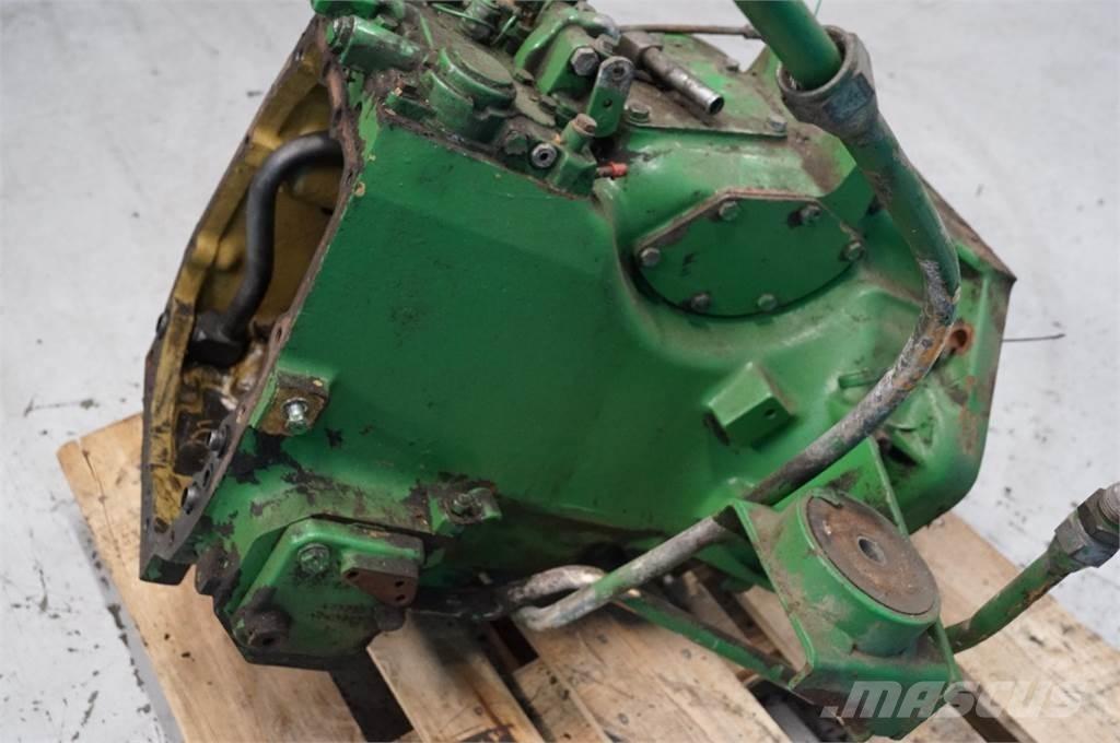 John Deere 3140 トランスミッション