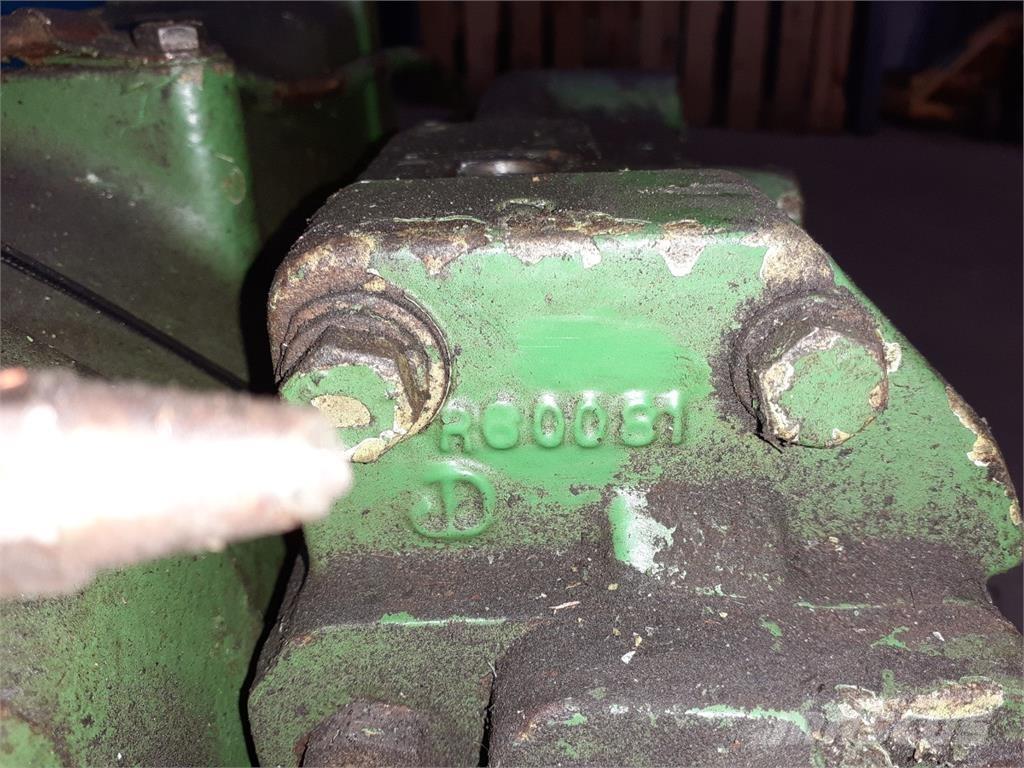 John Deere 4040 トランスミッション