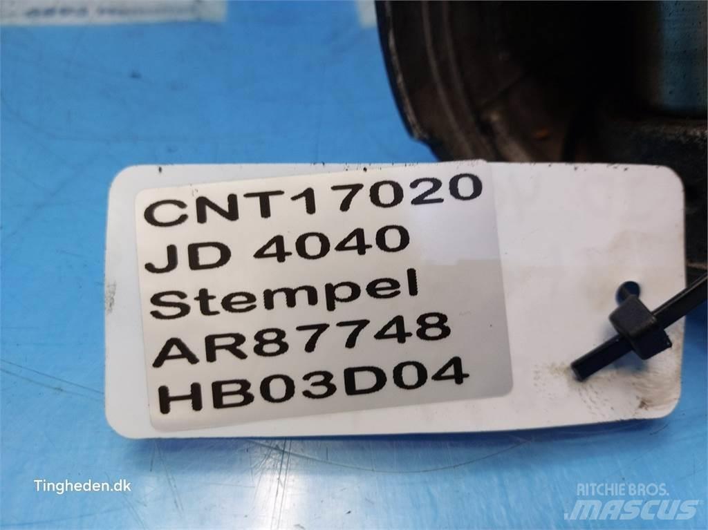 John Deere 4040 エンジン