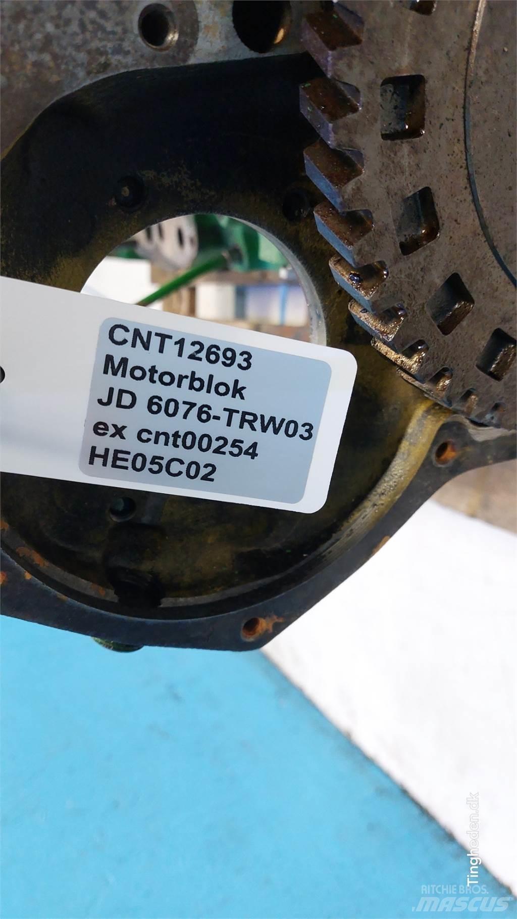 John Deere 4055 エンジン