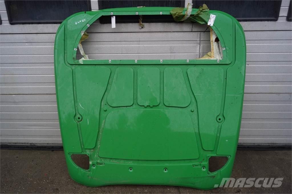 John Deere 5075E キャビン及び内装