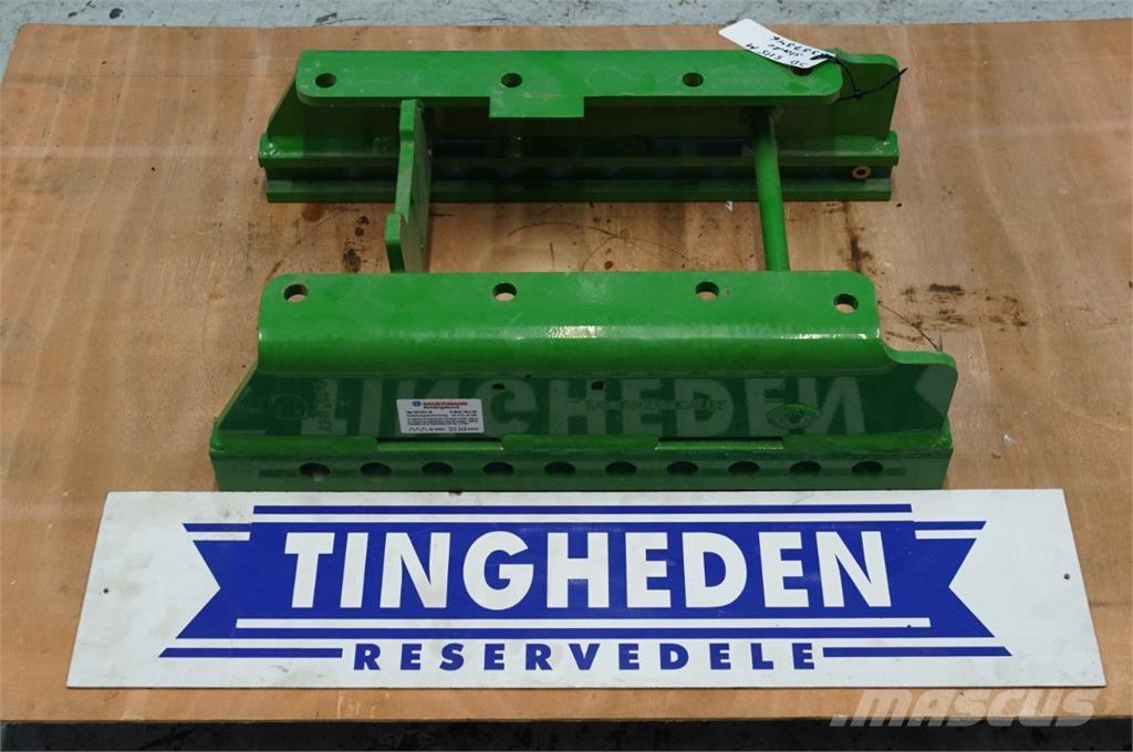 John Deere 5115M その他トラクターアクセサリー・アタッチメント