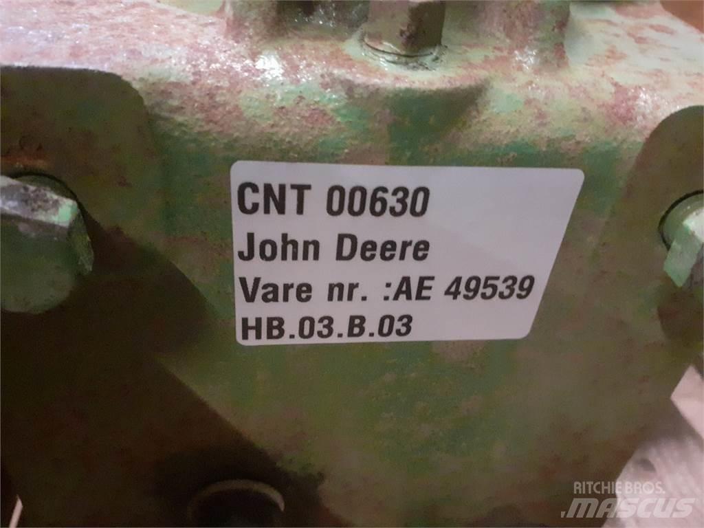 John Deere 550 トランスミッション