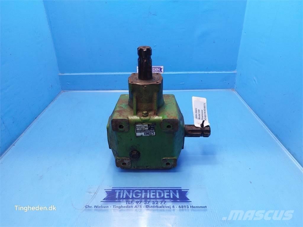 John Deere 550 トランスミッション