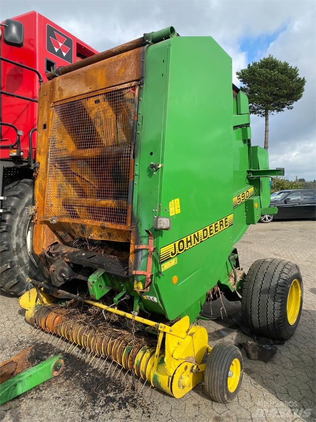 John Deere 590 ラウンドベーラー