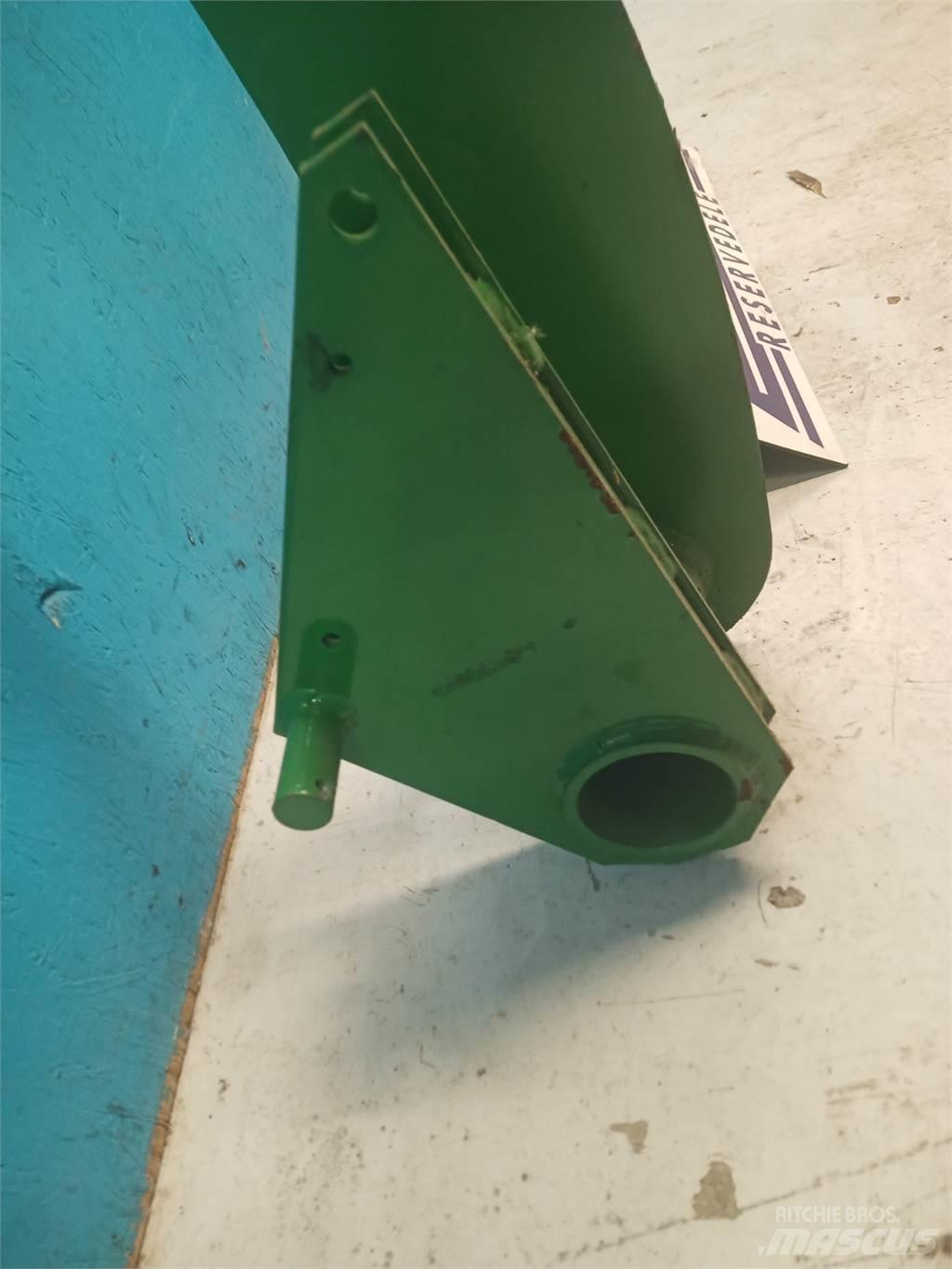 John Deere 590 ベールクランプ