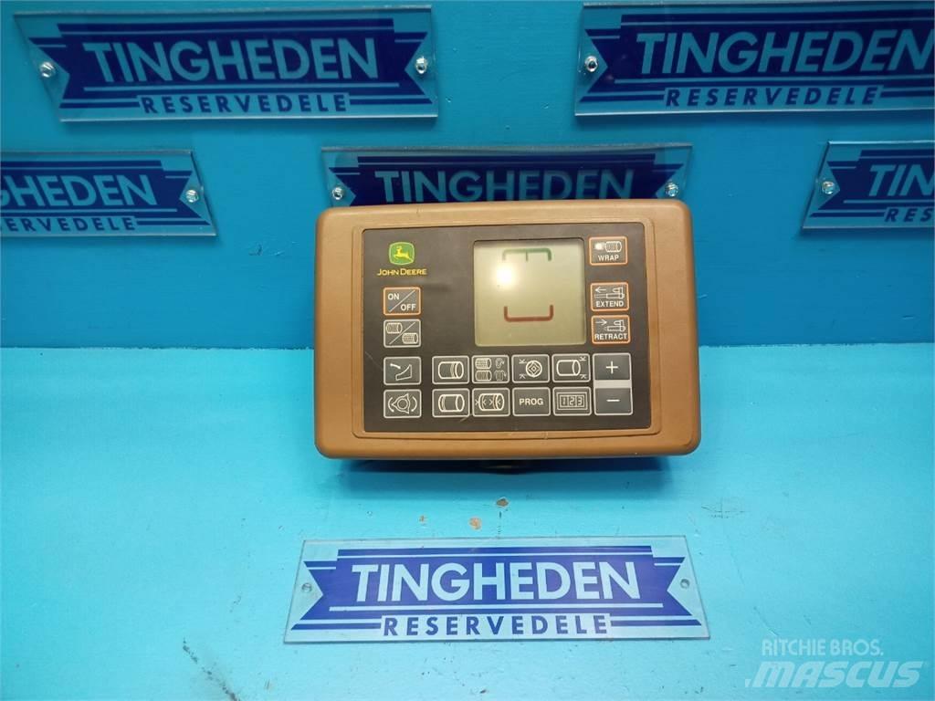 John Deere 592 電子機器