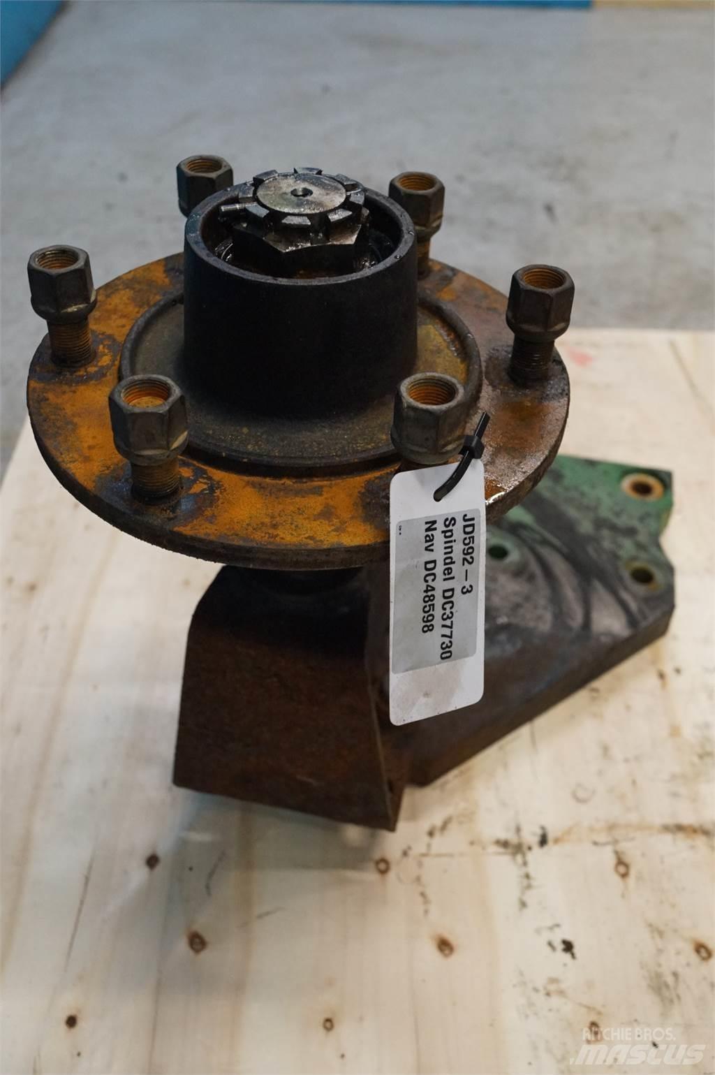 John Deere 592 アクスル