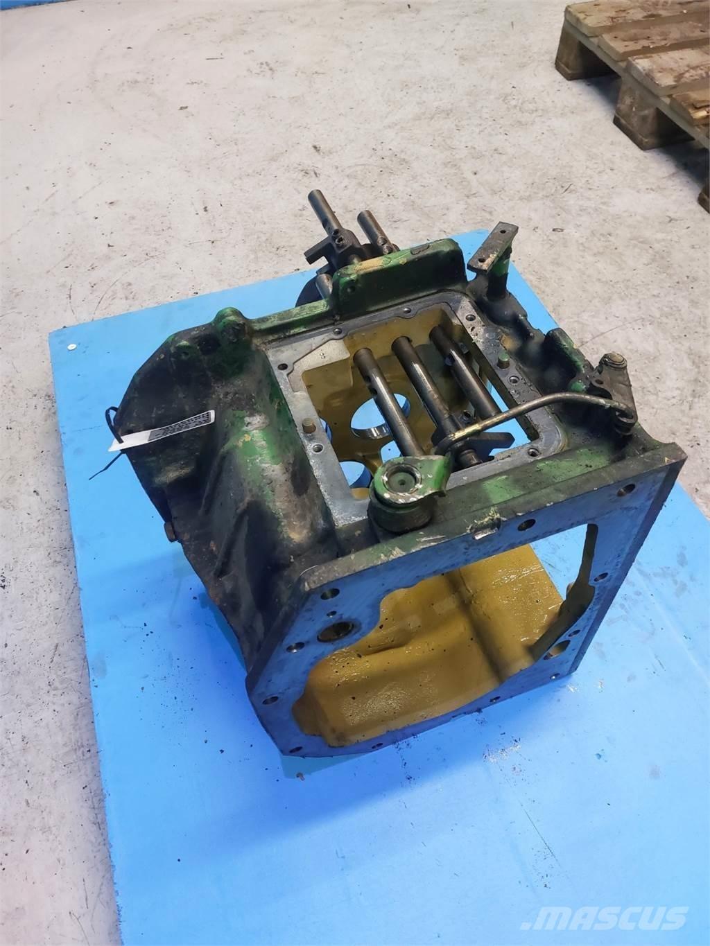 John Deere 6200 トランスミッション