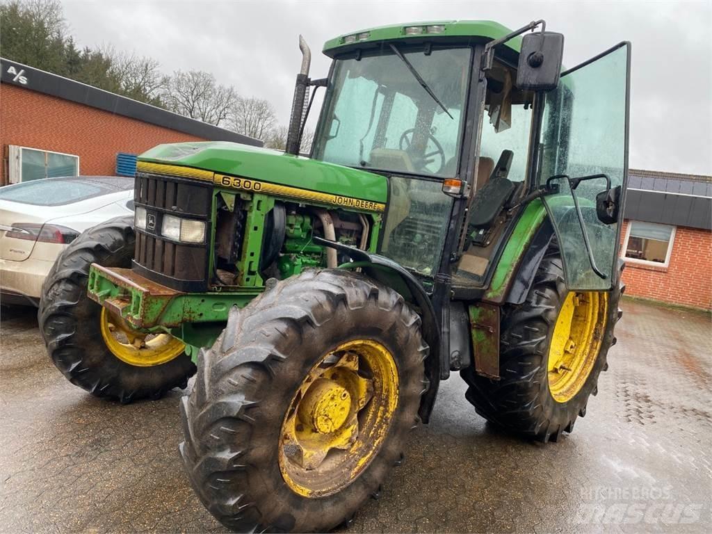 John Deere 6300 トラクター