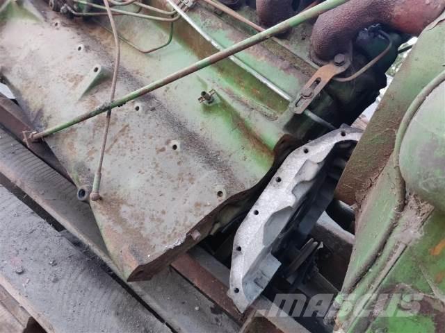 John Deere 6329 エンジン