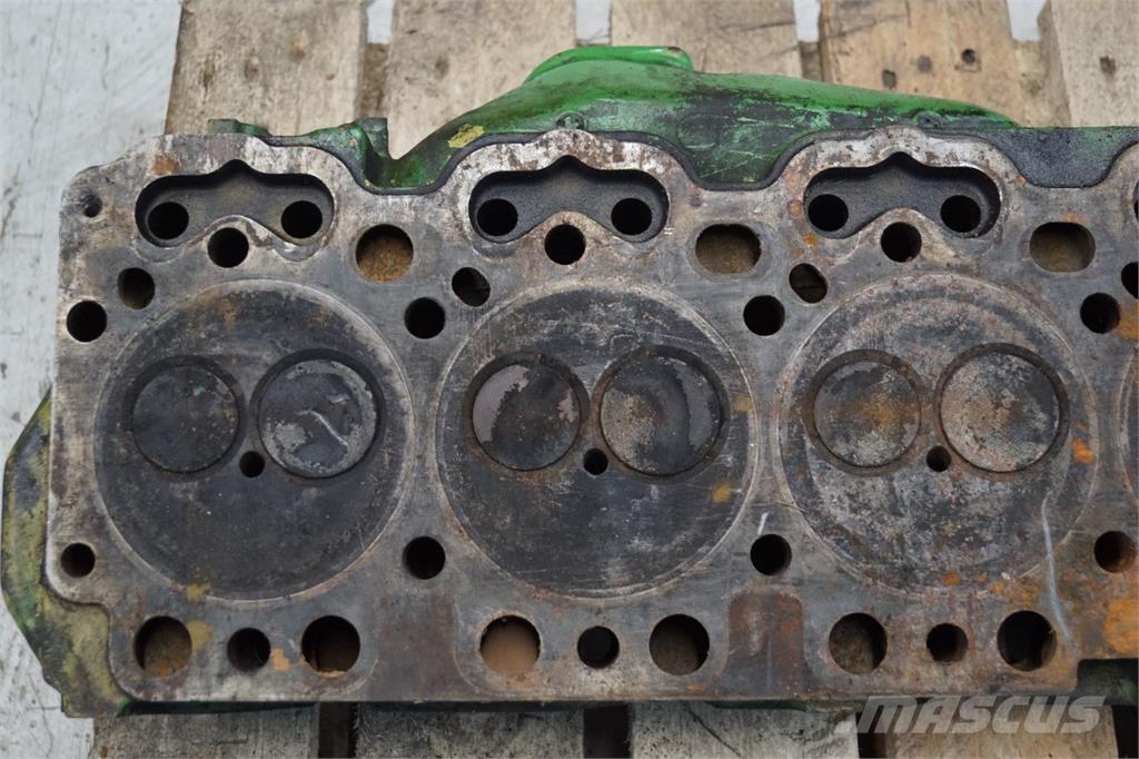 John Deere 6329 エンジン