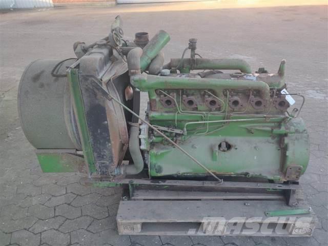 John Deere 6329D エンジン