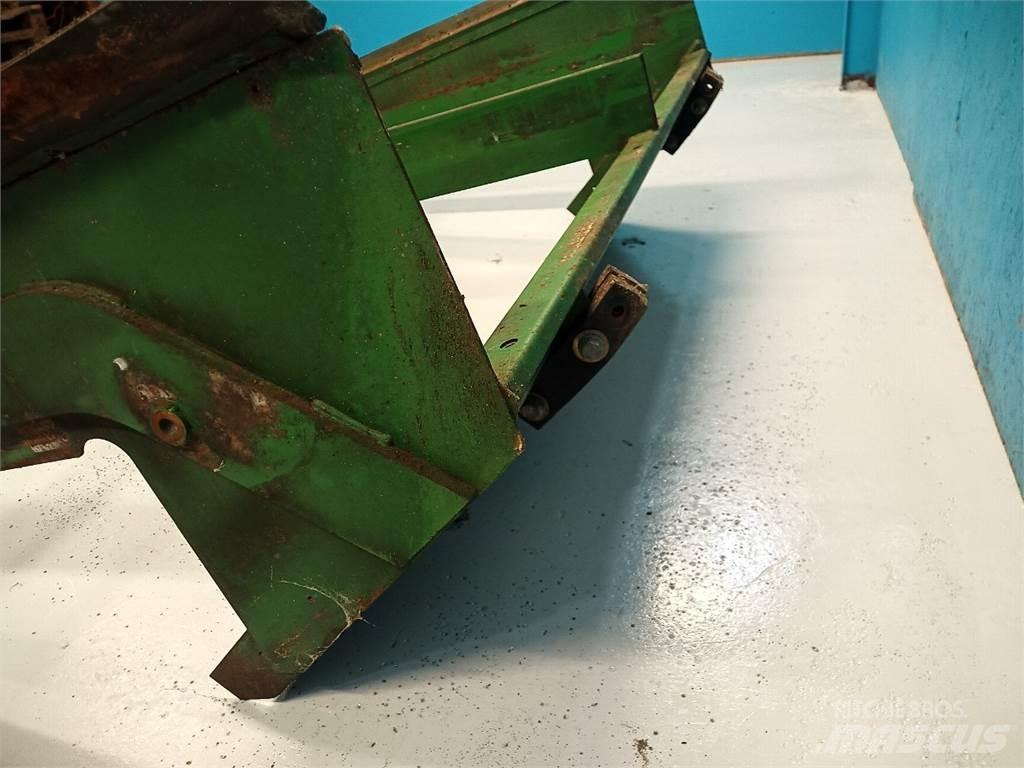 John Deere 9540 砂と塩撒き専用車