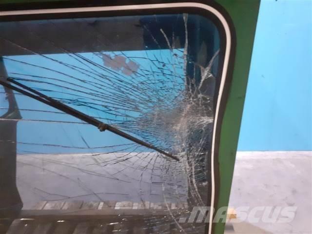 John Deere 955 キャビン及び内装