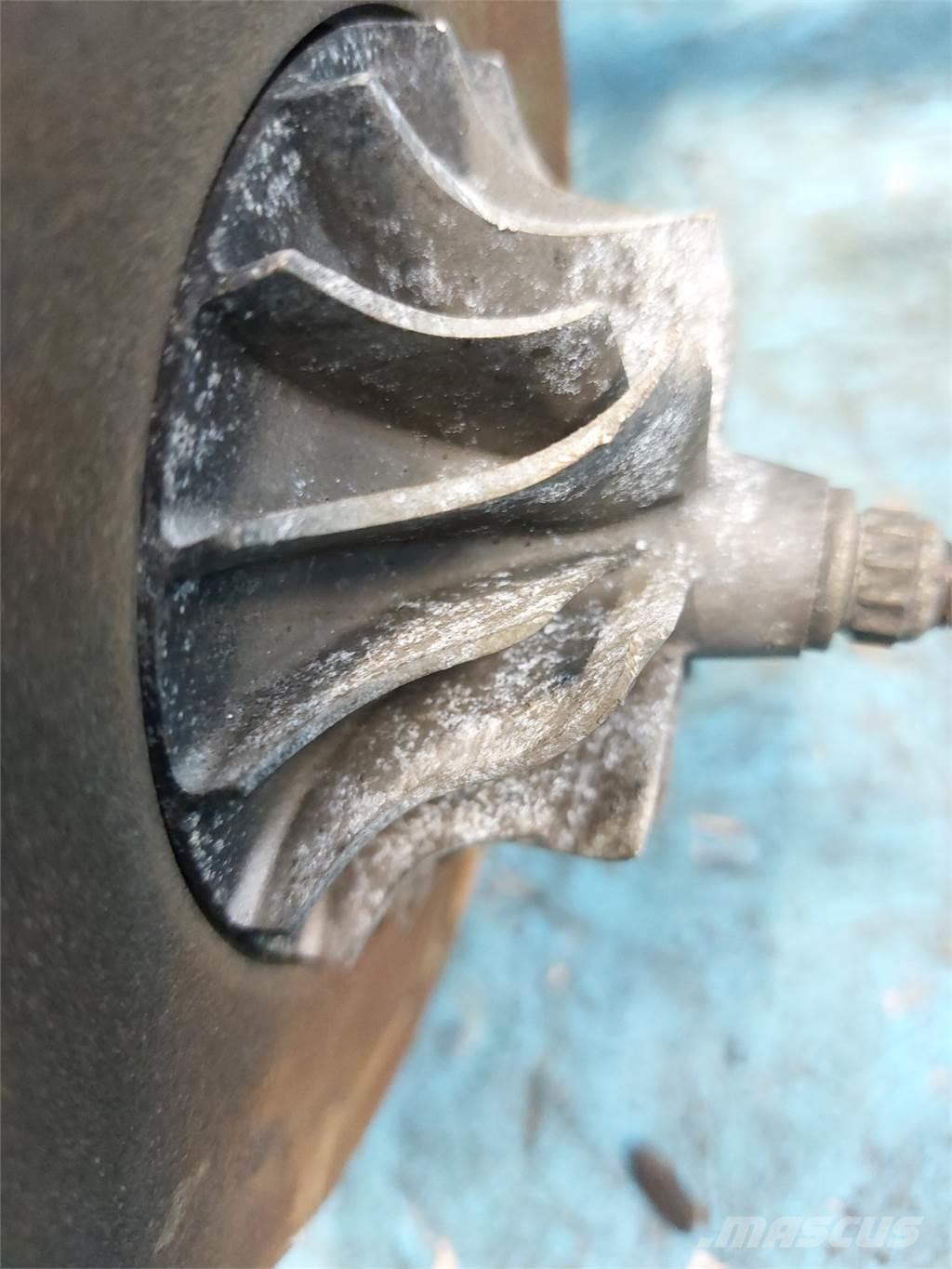 John Deere 955 エンジン