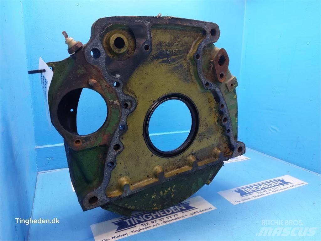 John Deere 955 エンジン