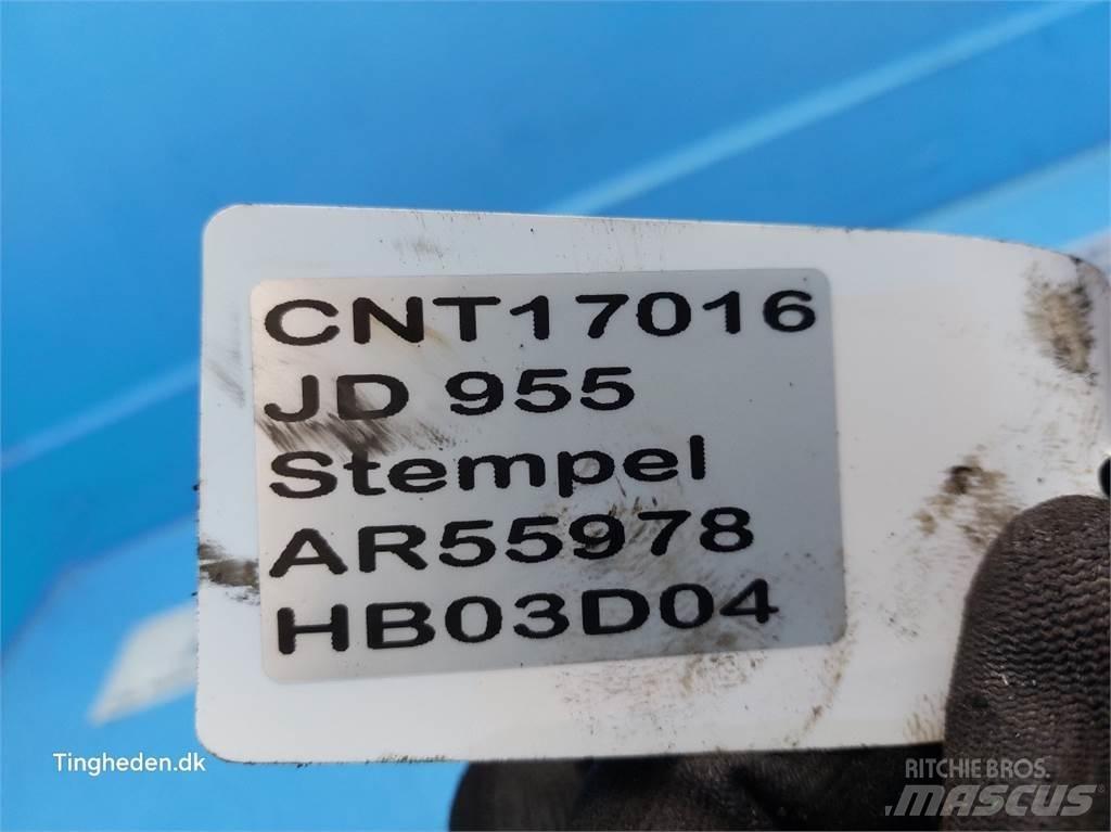 John Deere 955 エンジン