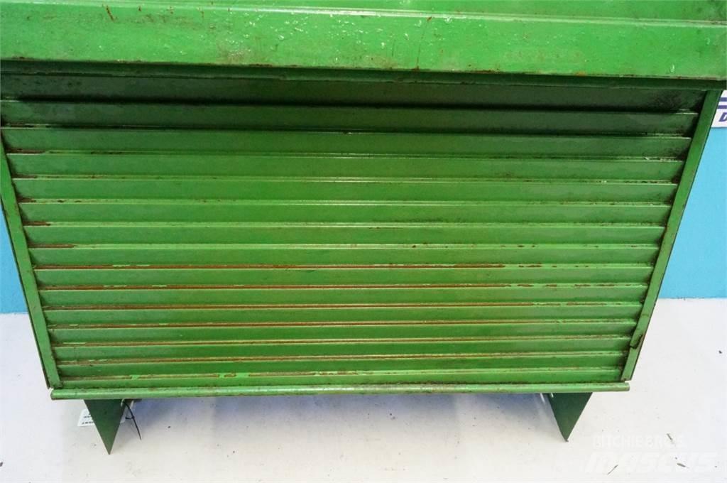 John Deere 965 砂と塩撒き専用車