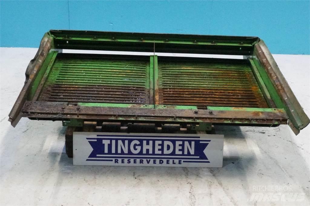 John Deere 9780 砂と塩撒き専用車