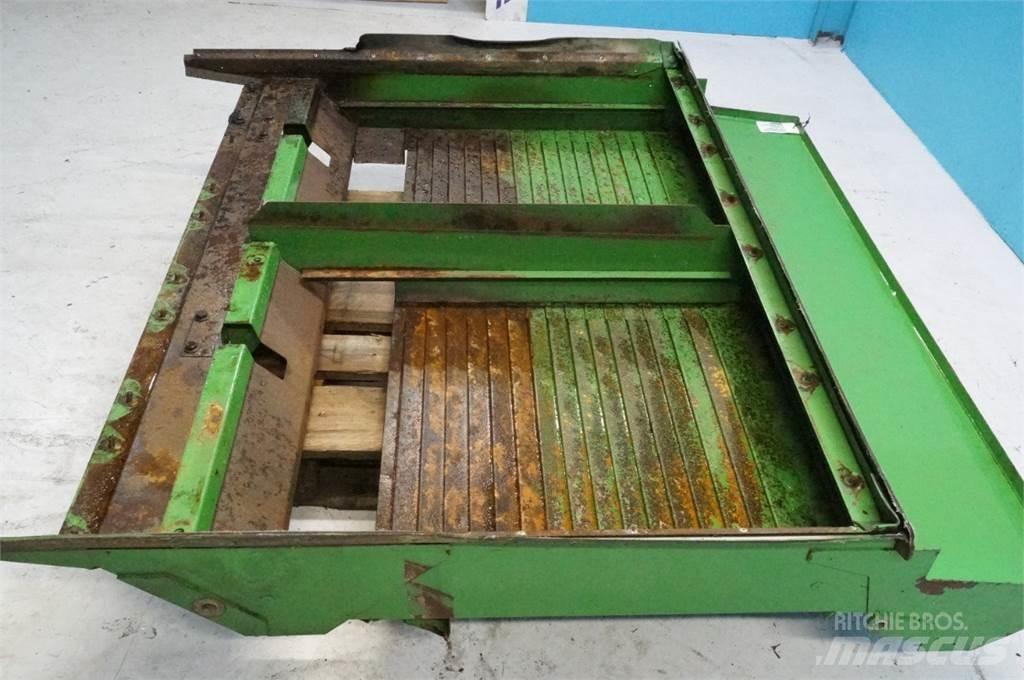 John Deere 9780 砂と塩撒き専用車