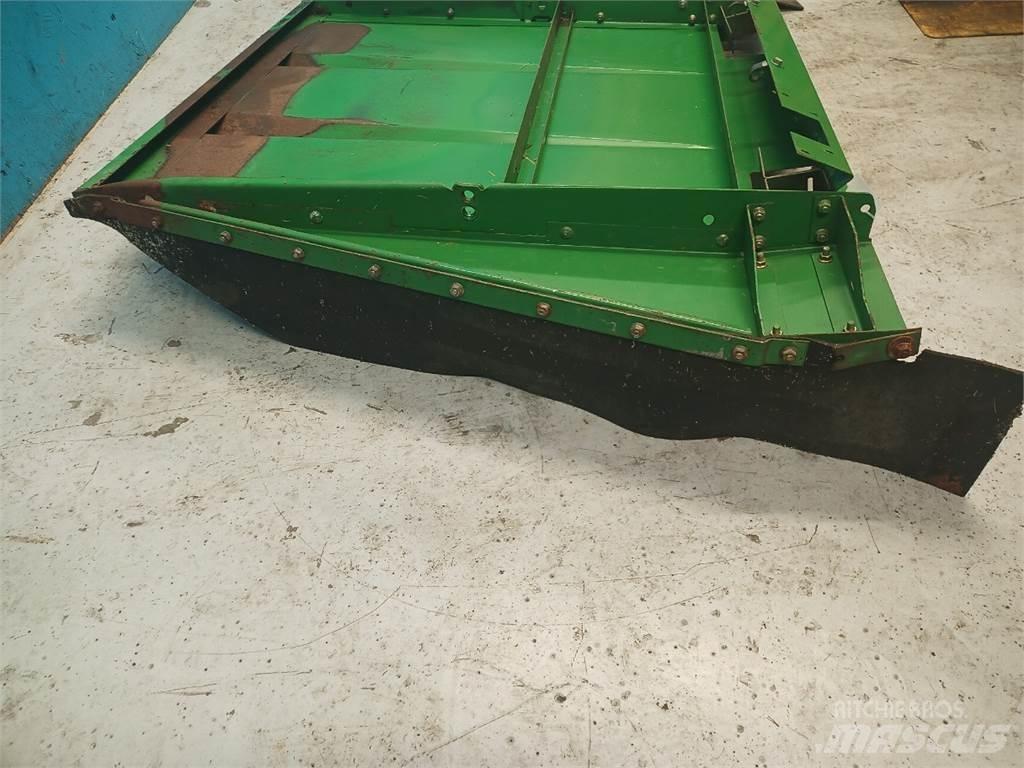 John Deere CTS 砂と塩撒き専用車