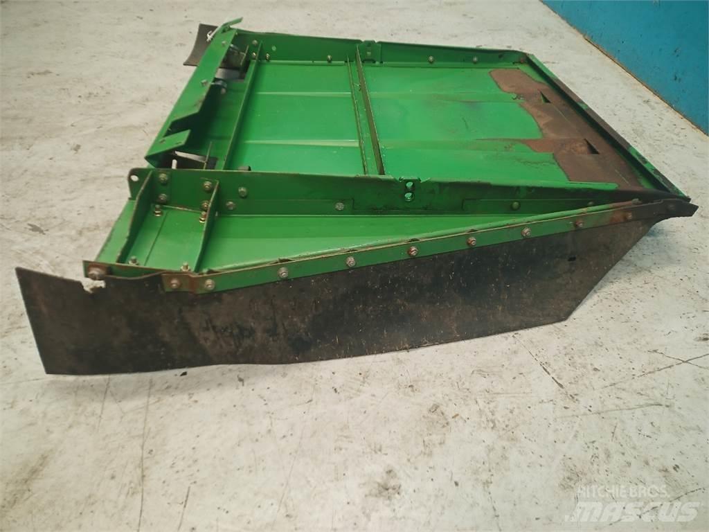 John Deere CTS 砂と塩撒き専用車