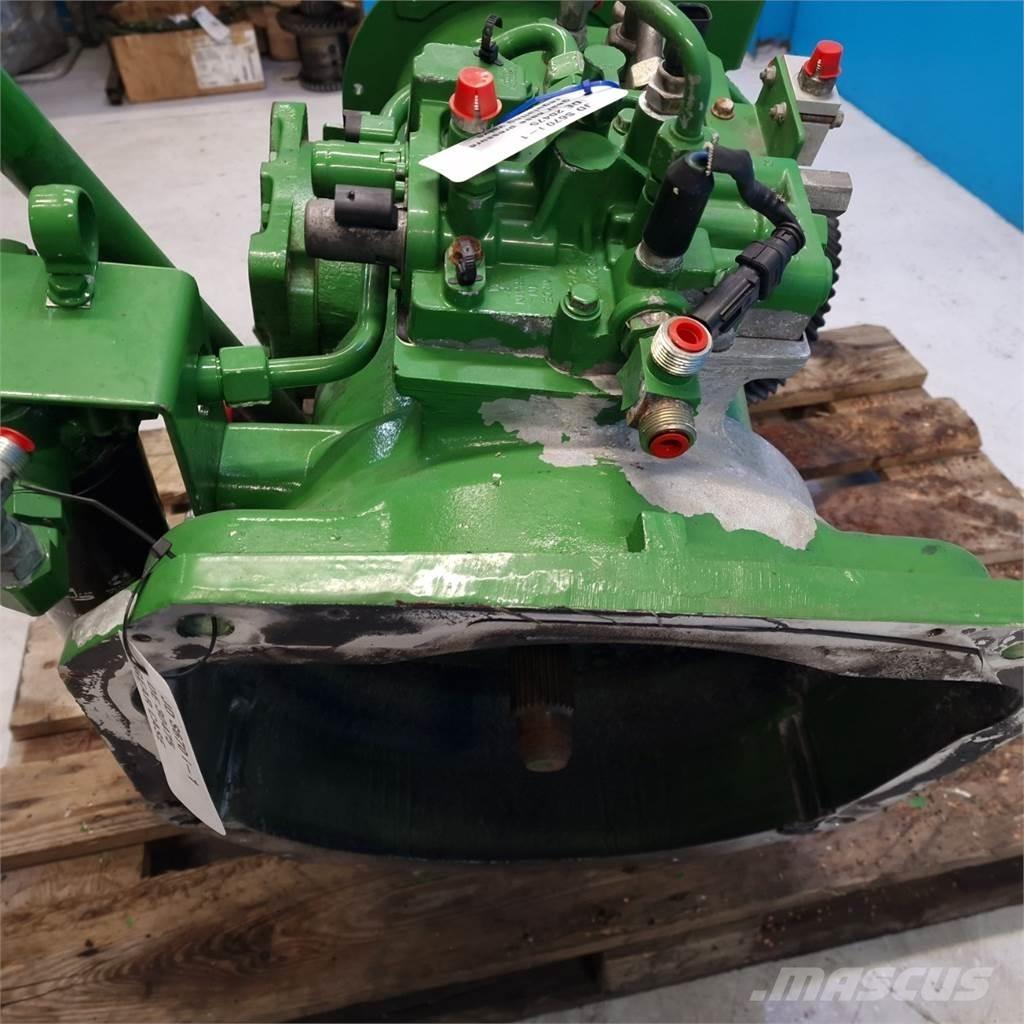 John Deere S670 トランスミッション