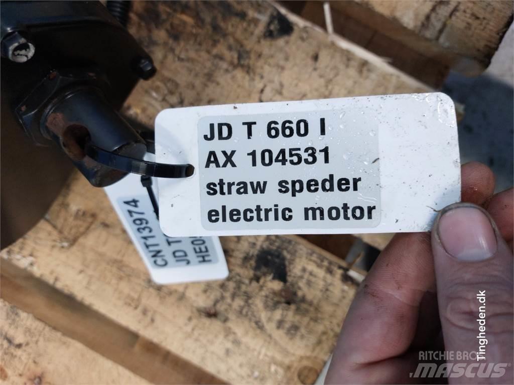 John Deere T660i 電子機器
