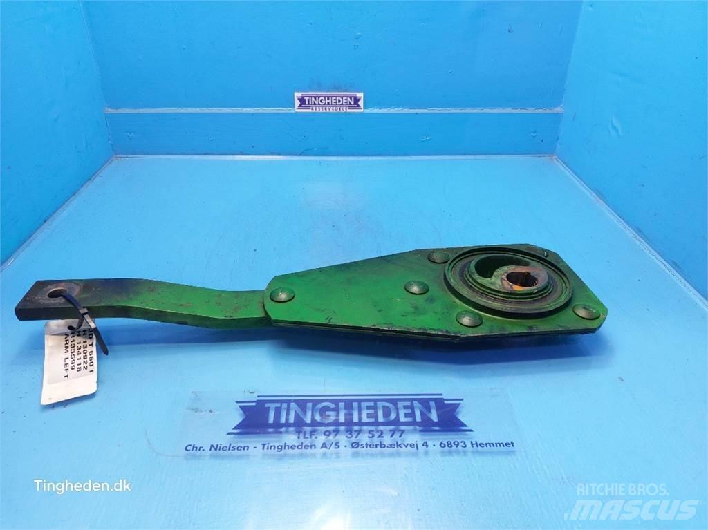 John Deere T660I 砂と塩撒き専用車