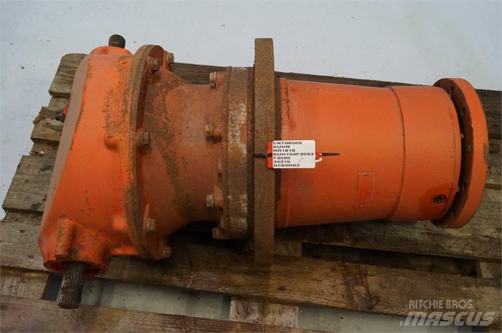 Kuhn Fodervogn ミキサーフィーダー