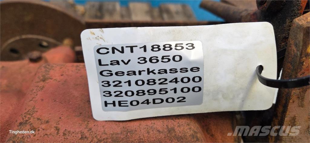 Laverda 3650 トランスミッション