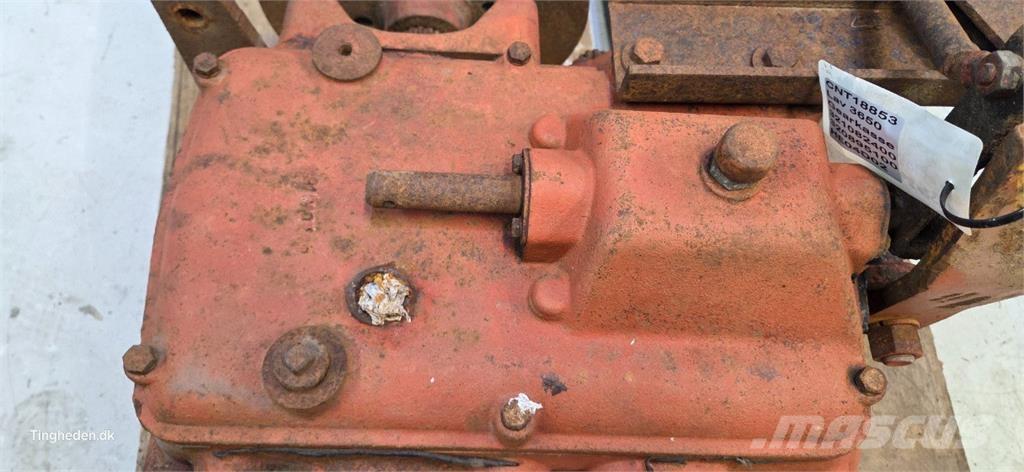 Laverda 3650 トランスミッション