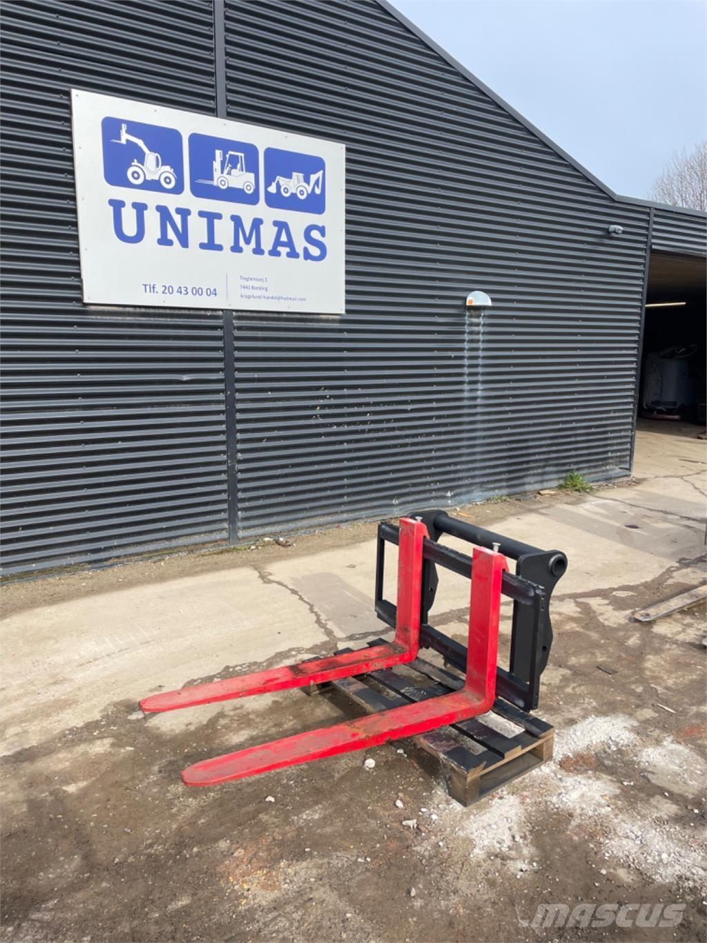 Manitou 5000kg フォーク