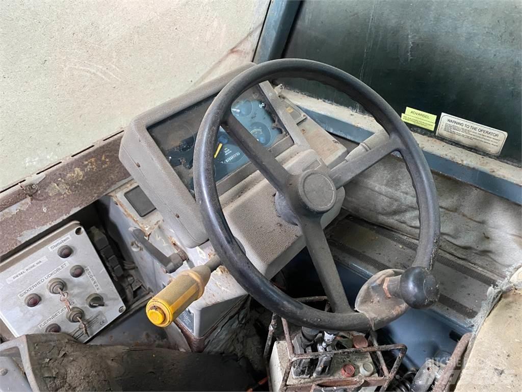 Matbro TS300 テレスコーピックハンドラー