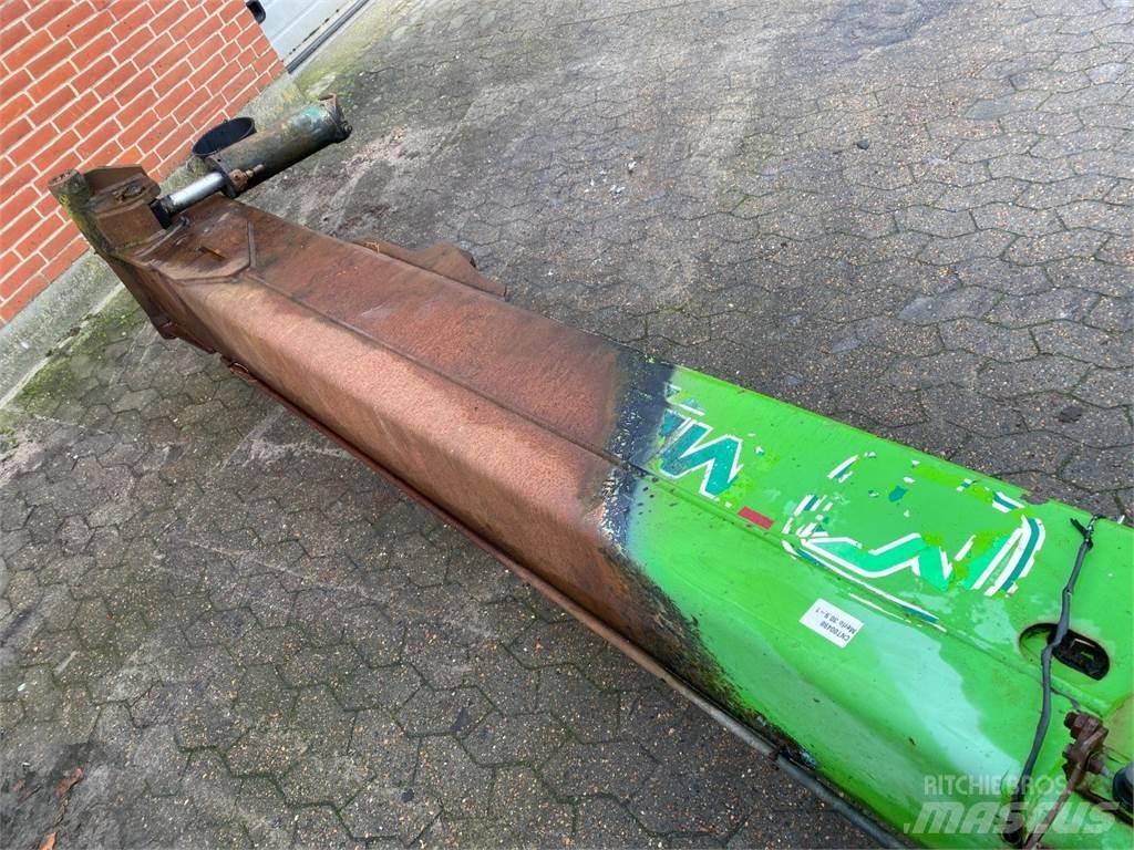 Merlo 30.9 Bom ブーム、アーム