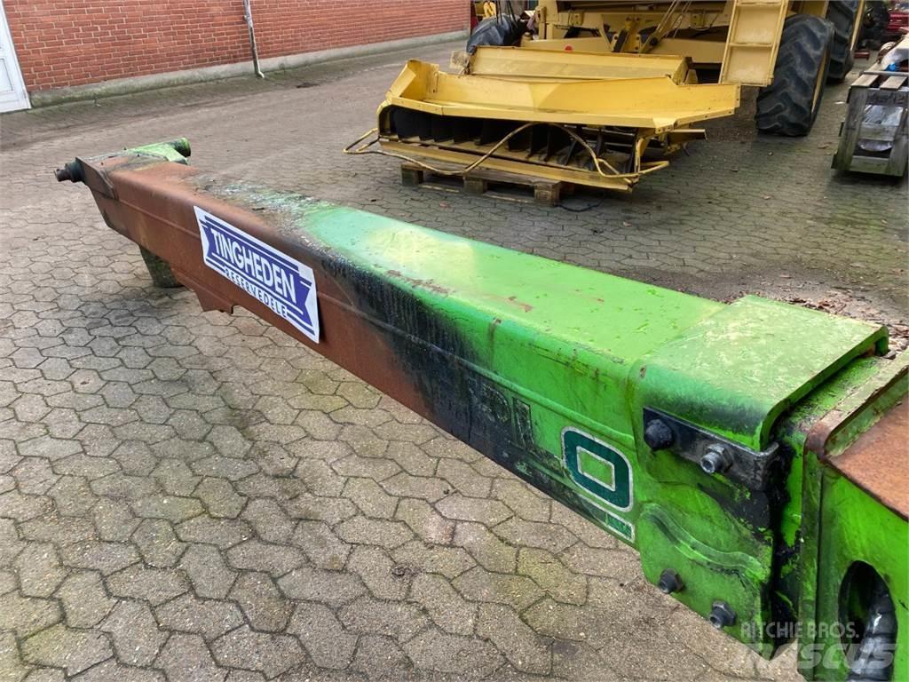 Merlo 40.7 ブーム、アーム