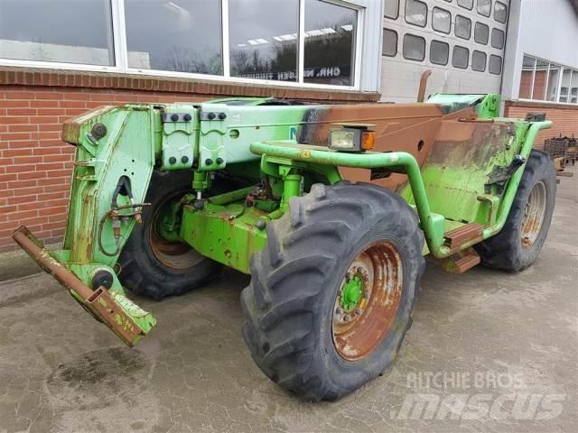 Merlo P38.10 テレスコーピックハンドラー